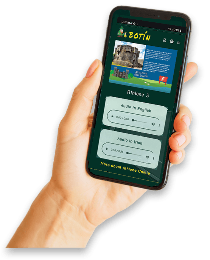 BOTÍN Irish Board Game – Learn Irish with Table Games & Jigsaws | Botin Ireland People playing BOTÍN bilingual Irish board game – learn Irish language with table games, Ireland jigsaws, and fun travel challenges.